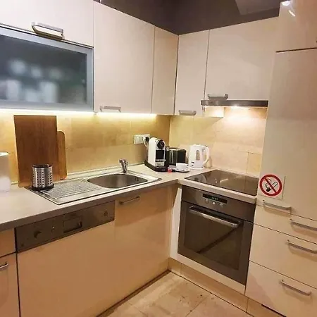 Salena With Pool Apartamento
